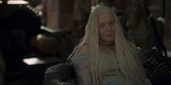 extant_HouseOfTheDragon_1x06-ThePrincessAndTheQueen_0835