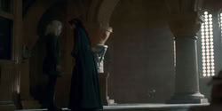 extant_HouseOfTheDragon_1x06-ThePrincessAndTheQueen_1305
