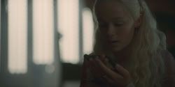extant_HouseOfTheDragon_1x06-ThePrincessAndTheQueen_1324