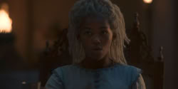 extant_HouseOfTheDragon_1x06-ThePrincessAndTheQueen_1973