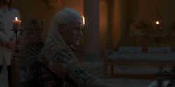 extant_HouseOfTheDragon_1x06-ThePrincessAndTheQueen_1999