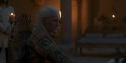 extant_HouseOfTheDragon_1x06-ThePrincessAndTheQueen_2000