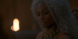 extant_HouseOfTheDragon_1x06-ThePrincessAndTheQueen_2023