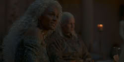 extant_HouseOfTheDragon_1x06-ThePrincessAndTheQueen_2064