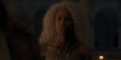 extant_HouseOfTheDragon_1x06-ThePrincessAndTheQueen_2153