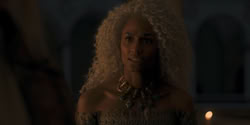 extant_HouseOfTheDragon_1x06-ThePrincessAndTheQueen_2155