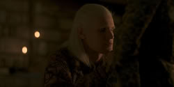 extant_HouseOfTheDragon_1x06-ThePrincessAndTheQueen_2229