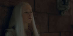extant_HouseOfTheDragon_1x06-ThePrincessAndTheQueen_2726