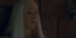 extant_HouseOfTheDragon_1x06-ThePrincessAndTheQueen_2779