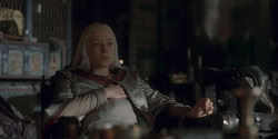 extant_HouseOfTheDragon_1x06-ThePrincessAndTheQueen_2952