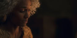 extant_HouseOfTheDragon_1x06-ThePrincessAndTheQueen_3216