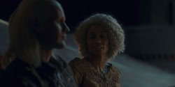 extant_HouseOfTheDragon_1x06-ThePrincessAndTheQueen_3332