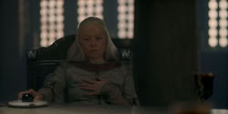 extant_HouseOfTheDragon_1x06-ThePrincessAndTheQueen_3486