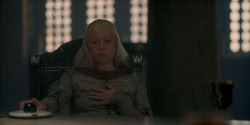 extant_HouseOfTheDragon_1x06-ThePrincessAndTheQueen_3487