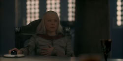 extant_HouseOfTheDragon_1x06-ThePrincessAndTheQueen_3494