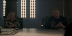 extant_HouseOfTheDragon_1x06-ThePrincessAndTheQueen_3549