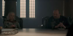 extant_HouseOfTheDragon_1x06-ThePrincessAndTheQueen_3550