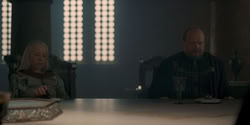 extant_HouseOfTheDragon_1x06-ThePrincessAndTheQueen_3552