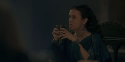 extant_HouseOfTheDragon_1x06-ThePrincessAndTheQueen_3553