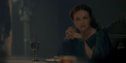 extant_HouseOfTheDragon_1x06-ThePrincessAndTheQueen_3628