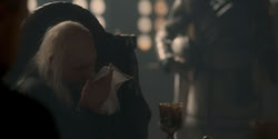 extant_HouseOfTheDragon_1x06-ThePrincessAndTheQueen_3630