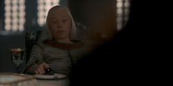 extant_HouseOfTheDragon_1x06-ThePrincessAndTheQueen_3644