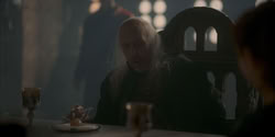 extant_HouseOfTheDragon_1x06-ThePrincessAndTheQueen_3656