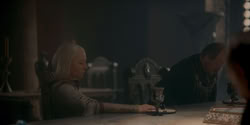 extant_HouseOfTheDragon_1x06-ThePrincessAndTheQueen_3662