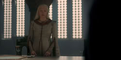 extant_HouseOfTheDragon_1x06-ThePrincessAndTheQueen_3694
