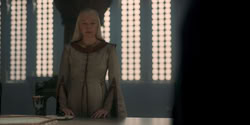 extant_HouseOfTheDragon_1x06-ThePrincessAndTheQueen_3696