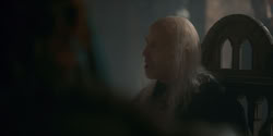 extant_HouseOfTheDragon_1x06-ThePrincessAndTheQueen_3753