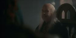 extant_HouseOfTheDragon_1x06-ThePrincessAndTheQueen_3755