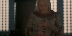 extant_HouseOfTheDragon_1x06-ThePrincessAndTheQueen_3789