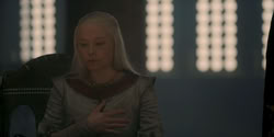 extant_HouseOfTheDragon_1x06-ThePrincessAndTheQueen_3822