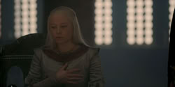 extant_HouseOfTheDragon_1x06-ThePrincessAndTheQueen_3823