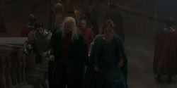 extant_HouseOfTheDragon_1x06-ThePrincessAndTheQueen_3853