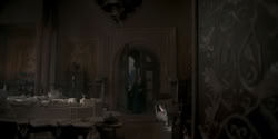 extant_HouseOfTheDragon_1x06-ThePrincessAndTheQueen_3886