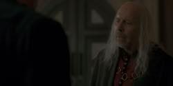 extant_HouseOfTheDragon_1x06-ThePrincessAndTheQueen_4081