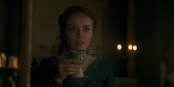 extant_HouseOfTheDragon_1x06-ThePrincessAndTheQueen_4384