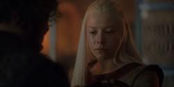extant_HouseOfTheDragon_1x06-ThePrincessAndTheQueen_4821