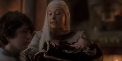 extant_HouseOfTheDragon_1x06-ThePrincessAndTheQueen_4872