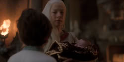 extant_HouseOfTheDragon_1x06-ThePrincessAndTheQueen_4892
