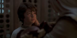 extant_HouseOfTheDragon_1x06-ThePrincessAndTheQueen_4896