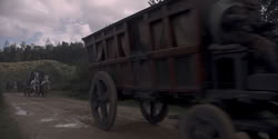 extant_HouseOfTheDragon_1x06-ThePrincessAndTheQueen_5046