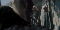 extant_HouseOfTheDragon_1x07-Driftmark_0375
