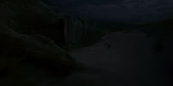 extant_HouseOfTheDragon_1x07-Driftmark_1982