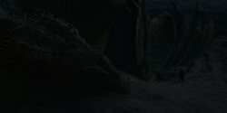 extant_HouseOfTheDragon_1x07-Driftmark_2016