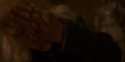 extant_HouseOfTheDragon_1x07-Driftmark_2575