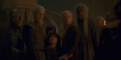 extant_HouseOfTheDragon_1x07-Driftmark_3364