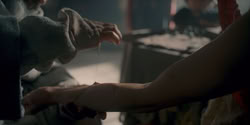 extant_HouseOfTheDragon_1x07-Driftmark_3594